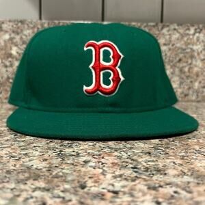 Boston Red Sox Hat Fitted St Patricks Mens 7 1/4 Green MLB New Era 59FIFTY